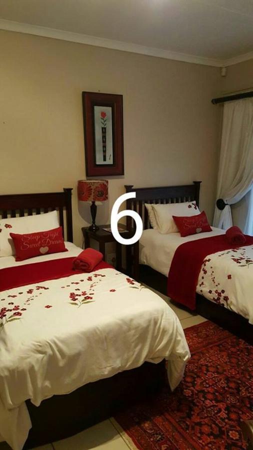 Cashan Bnb Rustenburg Buitenkant foto
