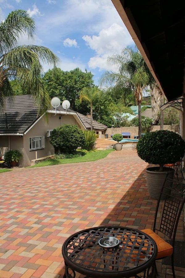 Cashan Bnb Rustenburg Buitenkant foto